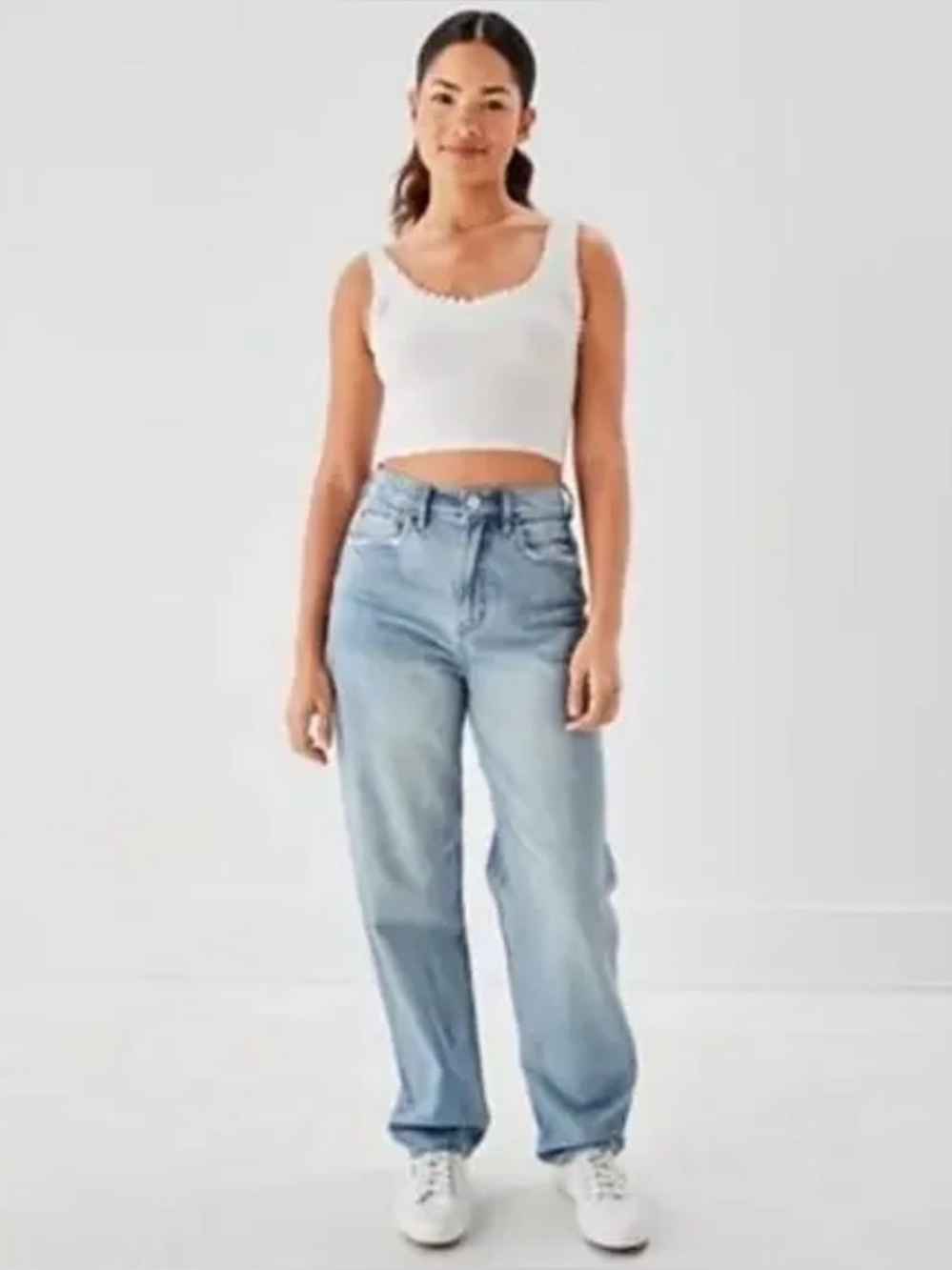 American Eagle Outfitters Light Wash Baggy Jeans